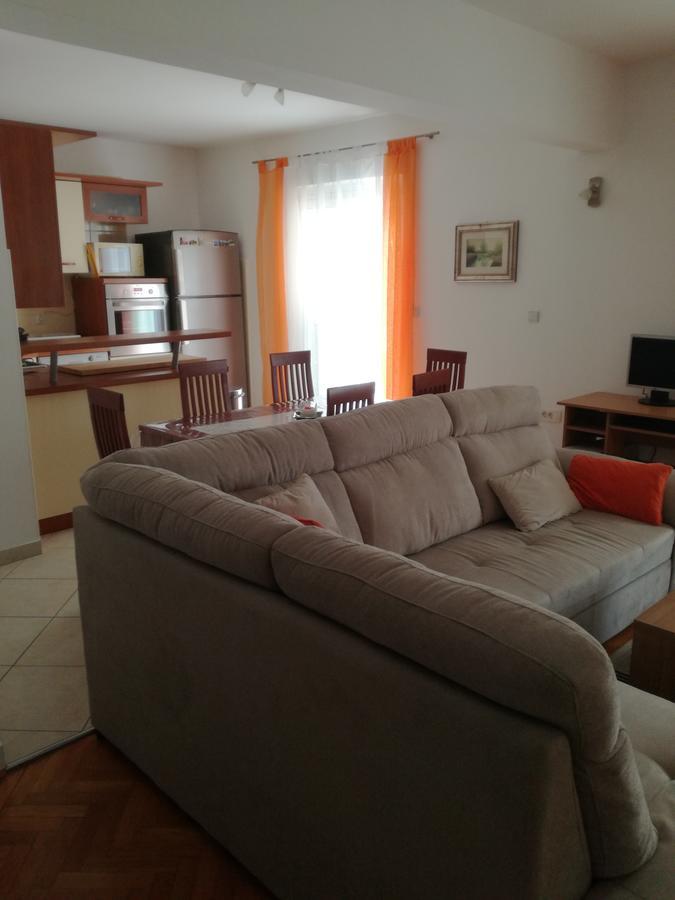 Apartman Maja & Marin Apartment Biograd Na Moru Luaran gambar