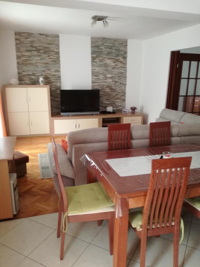 Apartman Maja & Marin Apartment Biograd Na Moru Luaran gambar